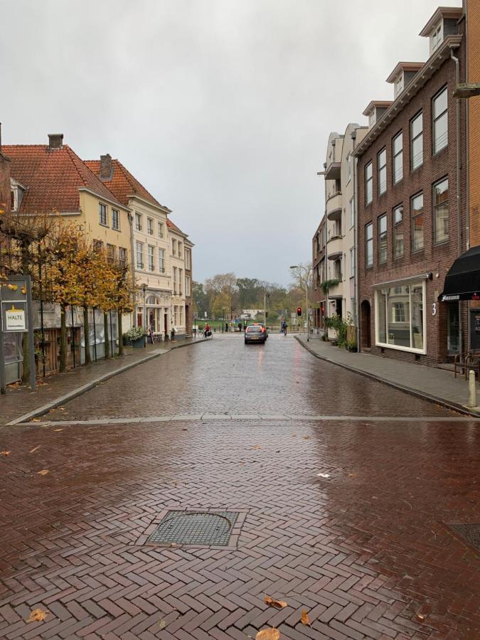 Kleinschalig Hostel In Deventer, Hartje Stad, Aan De Ijssel, Экстерьер фото